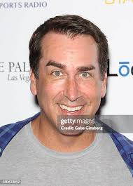 60 Photos & High Res Pictures