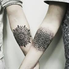 Exitos de carin leon ,el malo ,me la avente ,tu amor barato ,mi juventud a los 40 , te vi con el ,atraves del vaso. 60 Tatuajes De Mandalas Para Mujeres Hombres Y Parejas Con Significado
