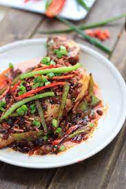 Braised Spicy Fish Sichuan Style China Sichuan Food Asian Recipes Yummy Seafood Food