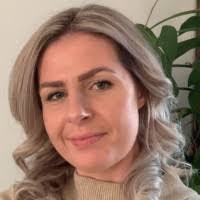 Cindy Brinkman's Instagram, Twitter & Facebook