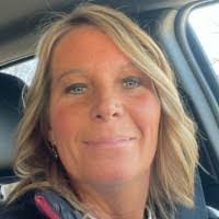 Amanda Holter's Instagram, Twitter & Facebook