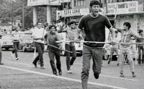 Este suceso fue uno de los ms crueles por parte del gobierno que en ese entonces era encabezado por luis echeverra. Enterate Que Es El Halconazo Y Que Paso El 10 De Junio De 1971