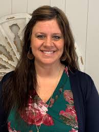 Jennifer Bemis's Instagram, Twitter & Facebook