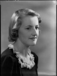 Lavinia Mary Fitzalan-Howard (née Strutt), Duchess of Norfolk