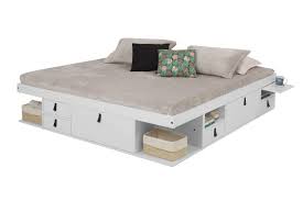 The flush paneled sides and lack of drawer pull hardware give this bed a sleek modern look. Amazon Com Memomad Bali Storage Platform Bed With Drawers Twin Size Caramel Kitchen Dining Platform Bed With Drawers Bed With Drawers Best Storage Beds