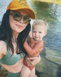 Adam Camel's Instagram, Twitter & Facebook