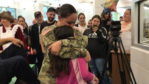 Texas military mom returns from Afghanistan, surprises daughter
