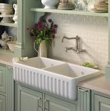 Fireclay can withstand temperatures up to 2700 degrees fahrenheit and the glazed surface is provide an essential addition to your kitchen space with this rohl lancaster farmhouse apronfront fireclay single bowl kitchen sink in white. Rohl Shaws Original 2 Bowl Fireclay Fluted Apron Kitchen Sink Traditional Kitchen Sinks Easynip Apron Sink Kitchen Kitchen Remodel Traditional Kitchen Sinks