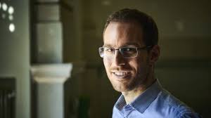 Un italiano vince la medaglia Fields, il Nobel della matematica: non  succedeva da 44 anni