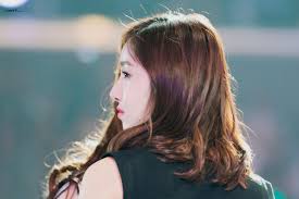 The group debuted on january 16, 2015 with six members: Sinb Wallpaper 93281 Asiachan Kpop Image Board