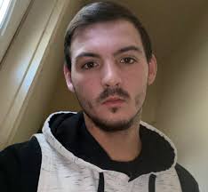 Dallas Echols's Instagram, Twitter & Facebook