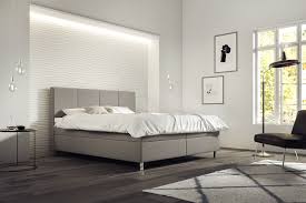 „boxspring, übersetzt „kiste mit federn, bildet bei dieser bettenform die basis. Boxspringbett Saga Modern Chic Schlaraffia