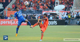 3:52 semua tentang persija channel 829 509 просмотров. Persib Bandung Berita Online Simamaung Com Foto Persija Vs Persib Lsi 2014