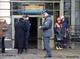 Между тем на связь со взрывами в москве по умолчанию проверялось любое правонарушение, совершенное в. Vzryv V Moskovskom Metro Avariya Ili Terakt Politika I Obshestvo Analiz Sobytij V Evrope Rossii Mire Dw 06 02 2004