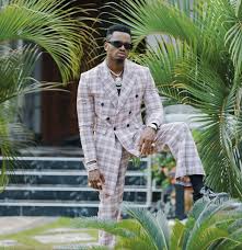 Bobi wine is the richest musicians in uganda. Who Are The Richest People Of East Africa Quora