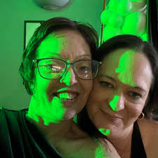 Hey everyone i started resin a few months back and have now brought a  Cricut Joy to transfer onto my resin bits but running low