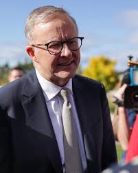 Frankie has two cochlear implants to help with her hearing. I met her this  morning with Ross Hart for Bass. Children with hearing loss deserve the  best start in life