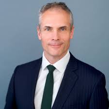 Colin Waddell's Instagram, Twitter & Facebook