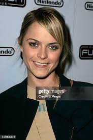 117 Taryn Walker Photos & High Res Pictures