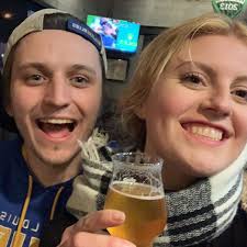 Ski days are best capped off with a beer flight! Everyone knows that right?  @barleybrowns had so many beers