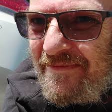 Are dump pots necessary for airbrushing?