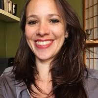 Julia Alford's Instagram, Twitter & Facebook