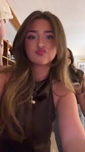 jess burns (@jess.burns_)'s videos with original sound