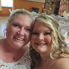 WHO'S READY FOR A RETURN TO WHOVILLE? Saturday, Dec. 1, 1 to 3 p.m. Oglesby  celebrates Christmas Grinch-style. More details to come, but we wanted to  share this new event with you