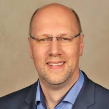 knowledgesharing #comemitstory #perfectionism #womeninbusinesss