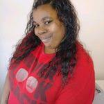 Lashanda Holmes's Instagram, Twitter & Facebook