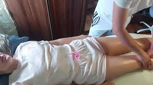 She accidentally touches his penis during massage – cheating wife gets creampied!