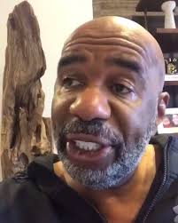 Sign up for my newsletter at SteveHarvey.com. It's packed with funny  videos, motivational thoughts, health tips and more. Plus, it doesn't cost  a dime. What's better than that? 😂😂