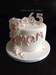 We should give a hugh respect to our mother as we know. Pin By Liz Forde On Birthday Cakes Birthday Cake For Mom 65 Birthday Cake 75 Birthday Cake