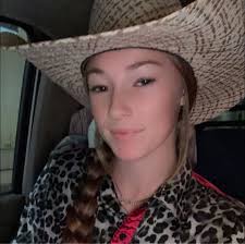 How to build a horse's top line?