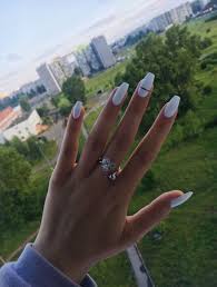 Nails Natural Nails Solid Color Nails Acrylic Nails Cute Nails Wedding Nails Sparkling G Acrylic Nails Coffin Short White Acrylic Nails Solid Color Nails Since acrylic nails are a combination of liquid monomer and powder polymer when applied to your nails and exposed to the air, they form a hard layer, so you're guaranteed to have cute and strong nails. white acrylic nails