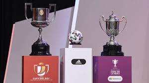 Los partidos de cuartos de final se disputarán el 2, 3 y 4 de febrero y todos ellos podrán verse en el sorteo correspondiente a cuartosde final del campeonato de españa/copa de sm el rey se celebrará, en la sede de la rfef, el viernes 29de enero de 2021, a las 13:00 horas.participarán los ochoclubs. Sorteo Copa Del Rey Cuando Es Formato Y Equipos Clasificados A Cuartos As Com