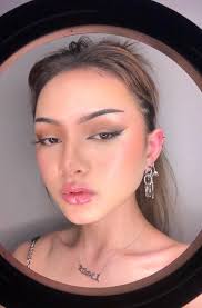 Robert welsh has changed my life : r/MakeupAddiction