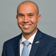 Chris Mcpherson's Instagram, Twitter & Facebook