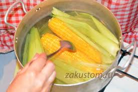 Bagi penduduk amerika tengah dan selatan, bulir jagung adalah pangan pokok, sebagaimana bagi sebagian penduduk afrika dan beberapa daerah di indonesia. Karena Ada Tongkol Jagung Jagung Dimasak