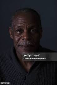 150 photos et images haute résolution de Randy Glover