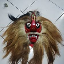 Lirik selanjutnya dari pantun kilat tersebut, barongan moto beling merupakan gambaran sepasang mata singo barong yang dibuat dari kelereng berukuran besar dan berbahan dasar kaca. Harga Bujang Ganong Asli Terbaru Agustus 2021 Biggo Indonesia