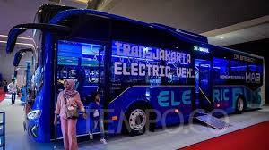 Bus adalah salah satu jenis kendaraan yang paling sering dijumpai. Mobil Anak Bangsa Sanggup Produksi 100 Bus Listrik Sebulan Otomotif Tempo Co