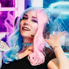 Alex Cascio (@alexandra.cascio) • Threads, Say more