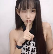 看到這張劇照，瞬間把我打回現實😖 #難哄人間妄想#南來北往人間現實| Facebook