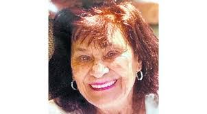 Catherine Cammarata's Instagram, Twitter & Facebook