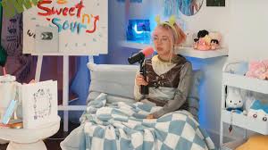 @sweetnsour_pods video Tweet