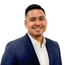 Gianna Figueroa's Instagram, Twitter & Facebook