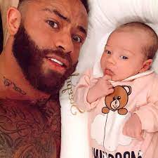 War of the worlds shared a personal and heartbreaking video post on instagram friday evening. Ashley Cain S Terminal Infant Hospitalized Amid Fear Of Bleeding Out E Online Deutschland