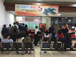 Tak tahu nak jual apa di ebay? Cara Mengambil Paket Luar Negeri Yang Terkena Pajak Di Kantor Pos Pasar Baru Jakarta Novarty