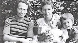 Ahoj, jsem marta a píšu zde o hudbě, o mém životě a co kde dělám. Marta Jandova O Strachu Z Partnerek Taty Petra 76 Resila To Chytre Blesk Cz